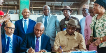 FG Hands Over Enugu Airport To Private Operator For Concession Deal