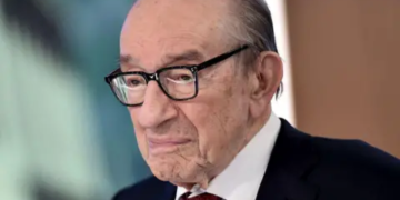 Greenspan, The Global Banker, Dies At 100