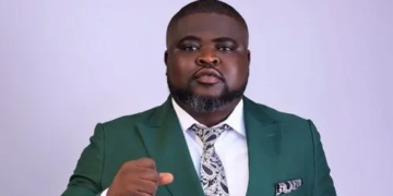 Students' Leader Salutes Akinteye Over Scholarship Intervention 2 Students’ Leader Salutes Akinteye Over Scholarship Intervention