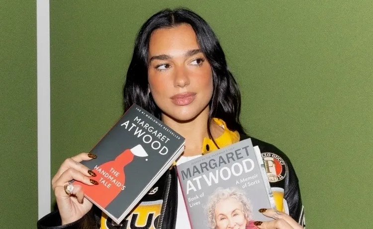 Dua Lipa 1