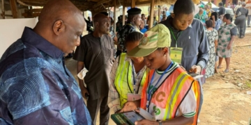 Ekiti Guber Poll: Ojudu Laments BVAS Malfunction, Slow Accreditationn 2 Ekiti Guber Poll: Ojudu Laments BVAS Malfunction, Slow Accreditationn