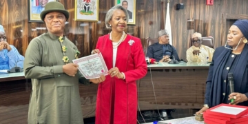 PICTORIAL: INEC Presents Certificates Of Return To Winners Of June 20 Bye-elections