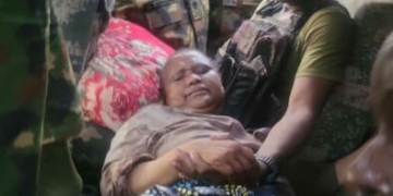 JUST-IN: Troops Rescue Ex-DHQ Spokesman Late General Abubakar's Wife From Abductors 2 JUST-IN: Troops Rescue Ex-DHQ Spokesman Late General Abubakar’s Wife From Abductors