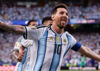Superb Messi Scores Hat-trick As Argentina Thrash Algeria In World Cup Opener 