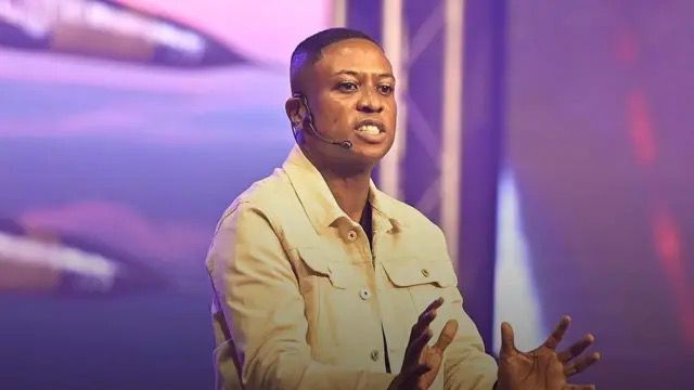 Harvesters Church Trends Over Sheer Number Of Whorshipers