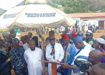 Ogidi Day 2026: Kogi Philanthropist Donates N10m, Inaugurates Solar-powered Borehore
