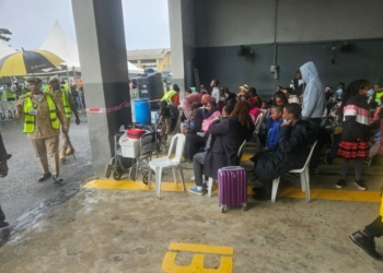 Repatriated Nigerians Warn Compatriots Against Migration To South Africa, Say Country Not Safe