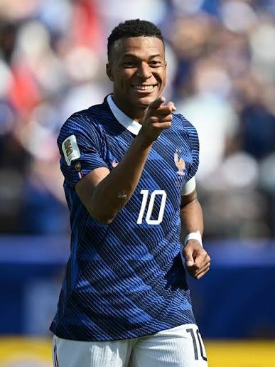 Mbappé Targets World Cup Glory After Firing France Past Senegal 1 IMG 0370