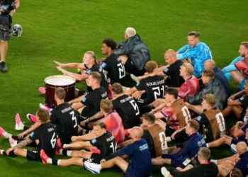 Norway’s Viking Row Goes Viral As Haaland, Ødegaard Lead World Cup Celebrations