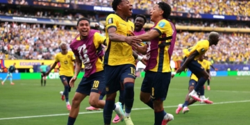 Ecuador Upset Germany In Dramatic World Cup Group E Clash