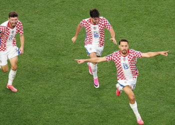 Late Vlašić Winner Sends Croatia Into World Cup Last 32, Ghana Progress Despite Defeat