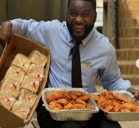 Jide Awobona Launches Akara Business, Says He’s Available For Weddings, Parties And Tutoring 1 Screenshot