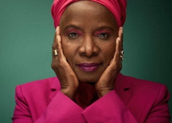 Angelique Kidjo Expresses Excitement After First Meeting With Wizkid