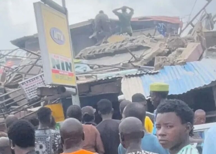JUST-IN: Many Feared Trapped As 3-storey Building Collapses In Lagos 1 IMG 7016