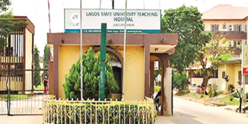 Patients Groan, Seek Alternatives As LASUTH Doctors Down Tools 4 Patients Groan, Seek Alternatives As LASUTH Doctors Down Tools