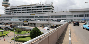 Passengers, Users Groan Over 100% Hike In Airport Parking, Toll Charges 3 Passengers, Users Groan Over 100% Hike In Airport Parking, Toll Charges