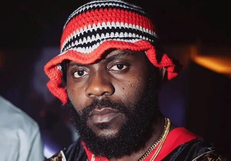 Nigerian Rapper Odumodublvck Criticised For Kicking Fans Phone