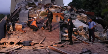 Venezuela Twin Earthquakes:50,000 Reported Missing, 235 Confirmed Dead