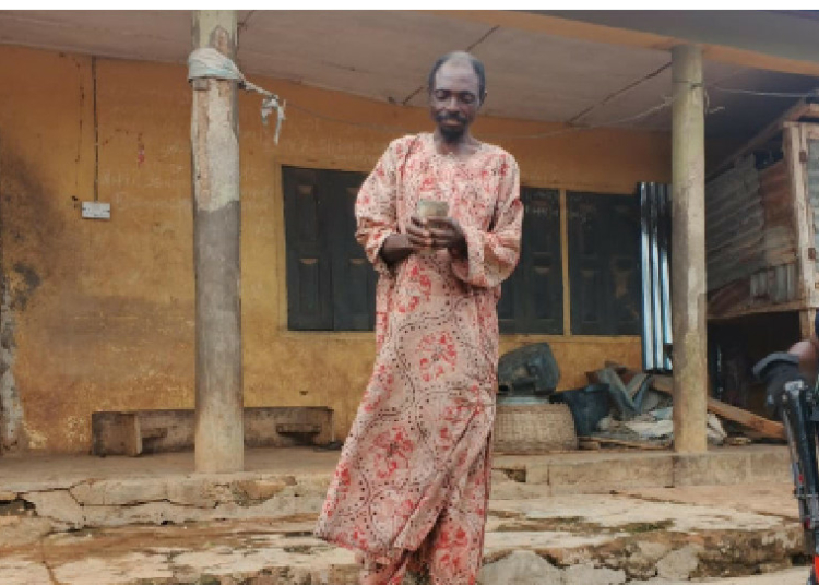 Prince Lekan, the only man that stay behind in Owa- Onire Photo By on Wednesday. Photo by ABDULLAHI OLESIN