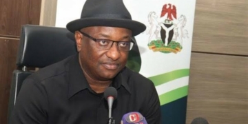 FG Rules Out National Carrier, Says It’s Waste Of Resources