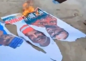 2027: Mob Burns Obi-Kwankwaso Campaign Posters In Kano
