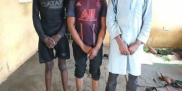 Troops Apprehend 5 Suspected Bandits, Informants, Recover Communication Devices, Cash In Niger 3 Troops Apprehend 5 Suspected Bandits, Informants, Recover Communication Devices, Cash In Niger