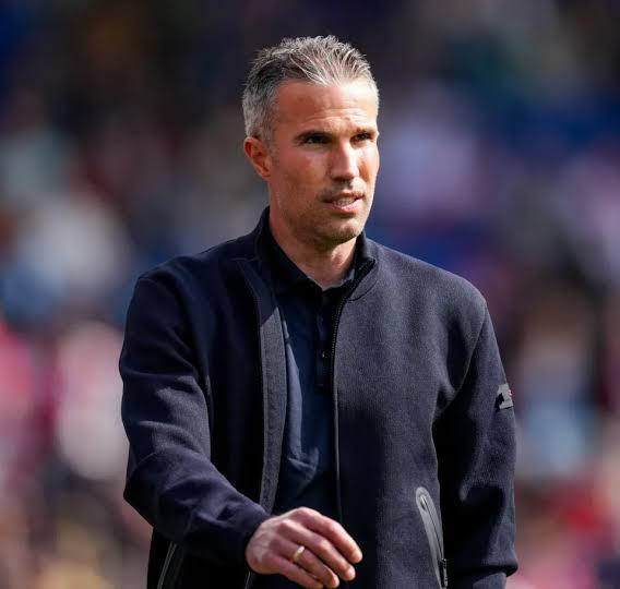Feyenoord Part Ways With Van Persie Despite Champions League