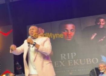 Alexx Ekubo Honoured By Friends And Colleagues At Funnybone’s Lagos Show