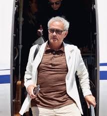 Mourinho Arrives In Madrid To Complete Stunning Re