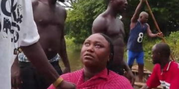 Woman Throws 5-yr-old Son Into River Over 'Python Spirit' Claim 2 Woman Throws 5-yr-old Son Into River Over ‘Python Spirit’ Claim