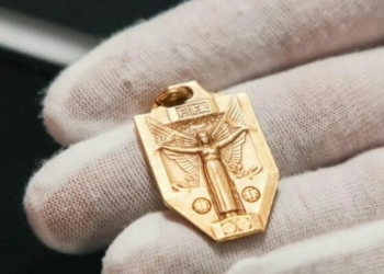 Pele’s Historic 1958 World Cup Winner’s Medal Set To Command £500,000 At UK Auction