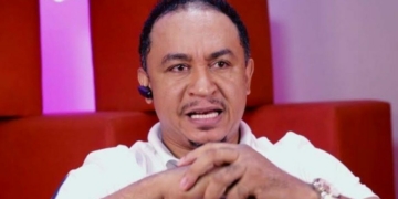 Daddy Freeze Explains Black Outfit At Alexx Ekubo’s Service of Songs 3 Daddy Freeze Explains Black Outfit At Alexx Ekubo’s Service of Songs