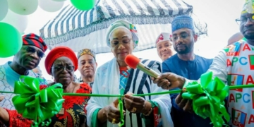 First Lady Remi Tinubu Inaugurates 10 Roads, ICT Centre In Benue