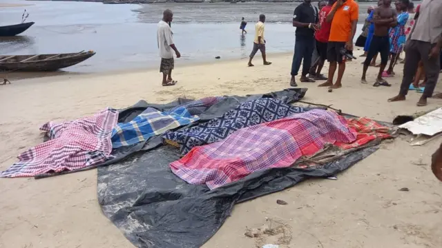 Pregnant Woman, 6 Children, 4 Burial Guests Die In Benue Boat Accident 1 boat accident