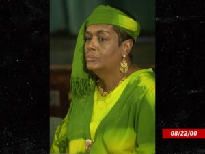 Khadijah Farrakhan, Wife Of Nation Of Islam Leader Dies Aged 90