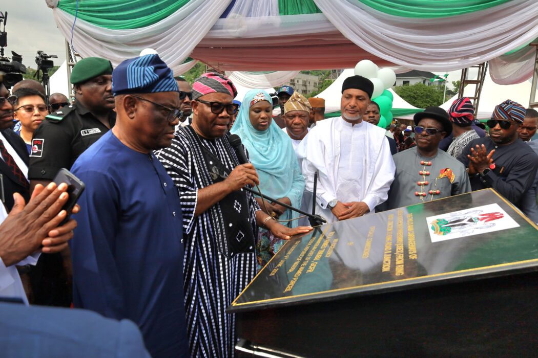 Tinubu Inaugurates Carriageways, Vows End To Abandoned Proje