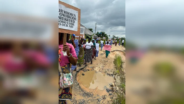 Women Lead Protest In Delta Over Poor Access Road 1 women protest