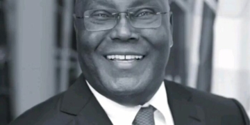 Atiku Fires Back At Presidency Over Oyo Rescue, Says Media Aides Are ‘Lazy Or Embarrassed’ 3 Atiku Fires Back At Presidency Over Oyo Rescue, Says Media Aides Are ‘Lazy Or Embarrassed’