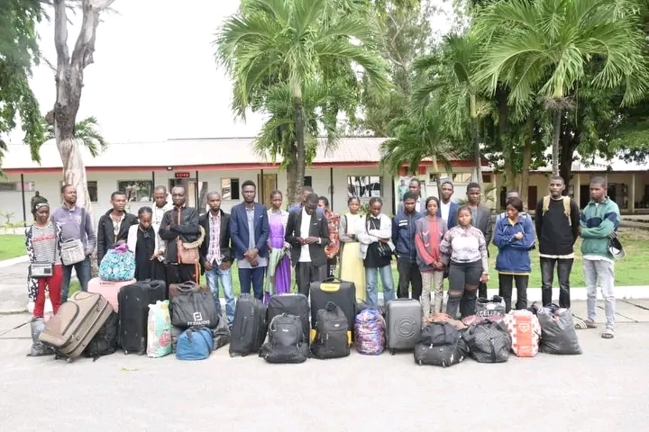 Troops Arrest 24 Foreign Nationals In Raid On Suspected Hideout In Lagos 1 Troops Arrest 24 Foreign Nationals In Raid On Suspected Hideout In Lagos