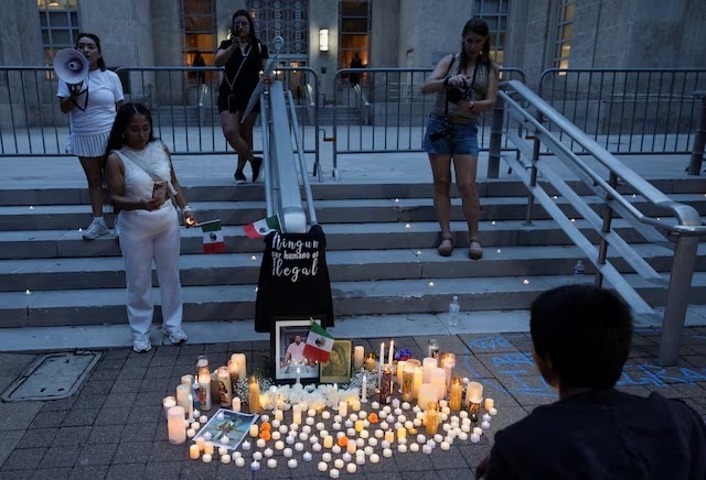 1 Killed In Shooting Involving ICE Officers In Maine 1 842da050 11af 4888 8cdd 804f824037c4