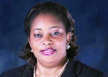 Fidelity Bank Chairman Gets Woman of the Year Award