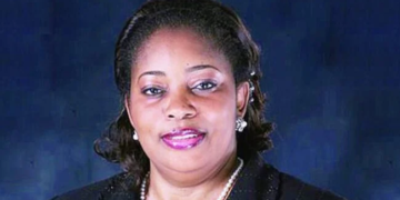 Fidelity Bank Chairman Gets Woman of the Year Award