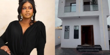 “Every Late Night, Prayers, Tears Led Me Here” – Late Alaafin Of Oyo’s Wife, Queen Ola Buys New House 3 “Every Late Night, Prayers, Tears Led Me Here” – Late Alaafin Of Oyo’s Wife, Queen Ola Buys New House