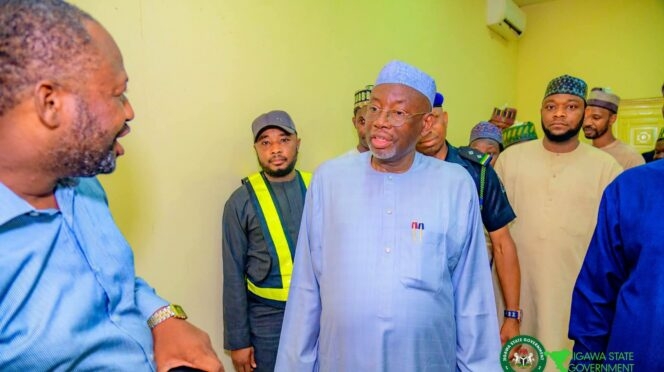 Jigawa Governor Finds Senior Officials Absent, Empty Offices During Surprise Inspection 1 Jigawa Governor Finds Senior Officials Absent, Empty Offices During Surprise Inspection
