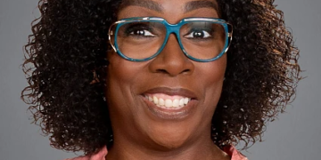 Hollywood Wanted A Light-Skinned Nigerian, But I Fought For Abisola To Be Dark-Skinned – Gina Yashere 2 Hollywood Wanted A Light-Skinned Nigerian, But I Fought For Abisola To Be Dark-Skinned – Gina Yashere