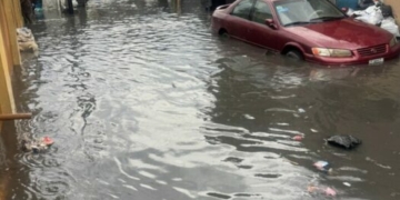 Flood Submerge Alpha Beach, Eti-Osa LGA, As FG Planns Another Coastal Communities’ Demolition
