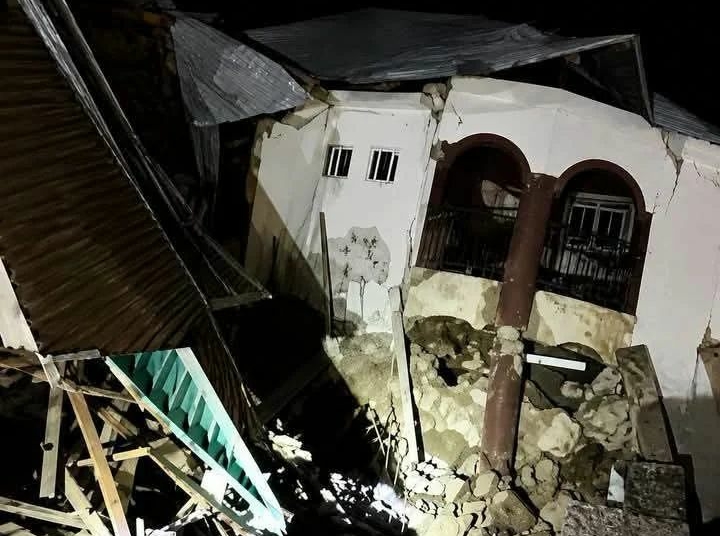 Many Feared Trapped As 3-Storey Student Hostel Collapses In Anambra 1 Many Feared Trapped As 3-Storey Student Hostel Collapses In Anambra