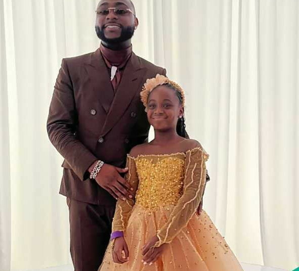 Davido Melts Hearts As Daughter Hailey Sings Along To His Song 1 Hailey