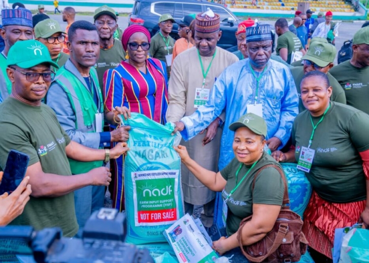 FG Distributes Fertiliser To South-East Farmers 1 IMG 20260706 WA0003 3
