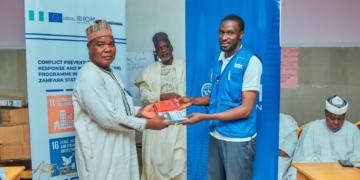 Zamfara District Heads Laud IOM Over 120 Android Phones Distribution 4 Zamfara District Heads Laud IOM Over 120 Android Phones Distribution